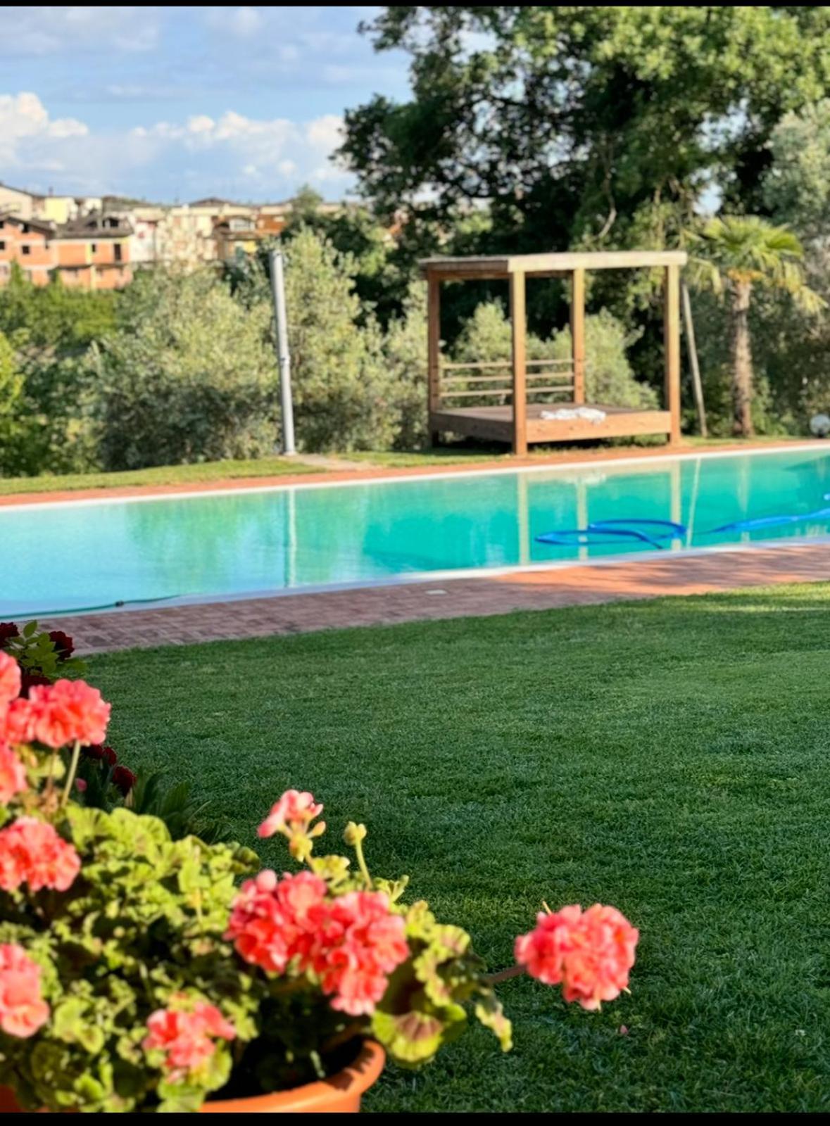 Incantevole Con Piscina Ferienhaus *